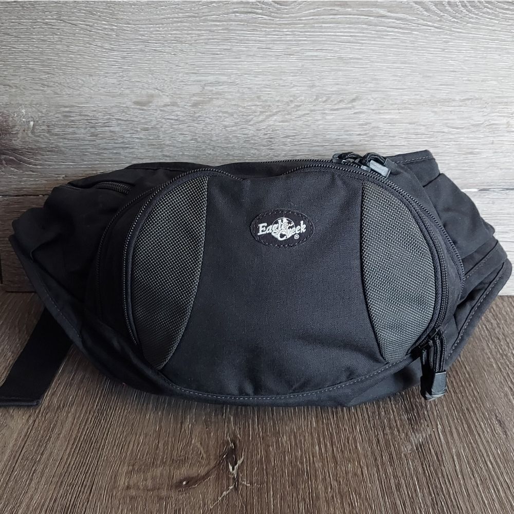 Eagle Creek Black Travel Fanny Pack Waist Bag
